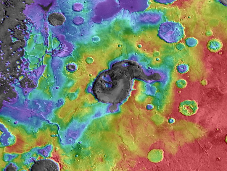 Астрономы разгадали загадку многих кратеров на Марсе